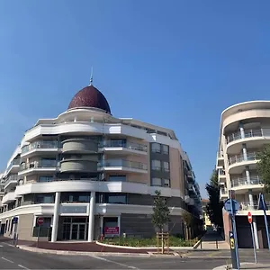 New With 2 Bedrooms In A New Building Francia