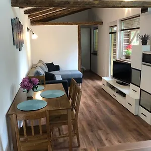 Tulipán Apartman Eger