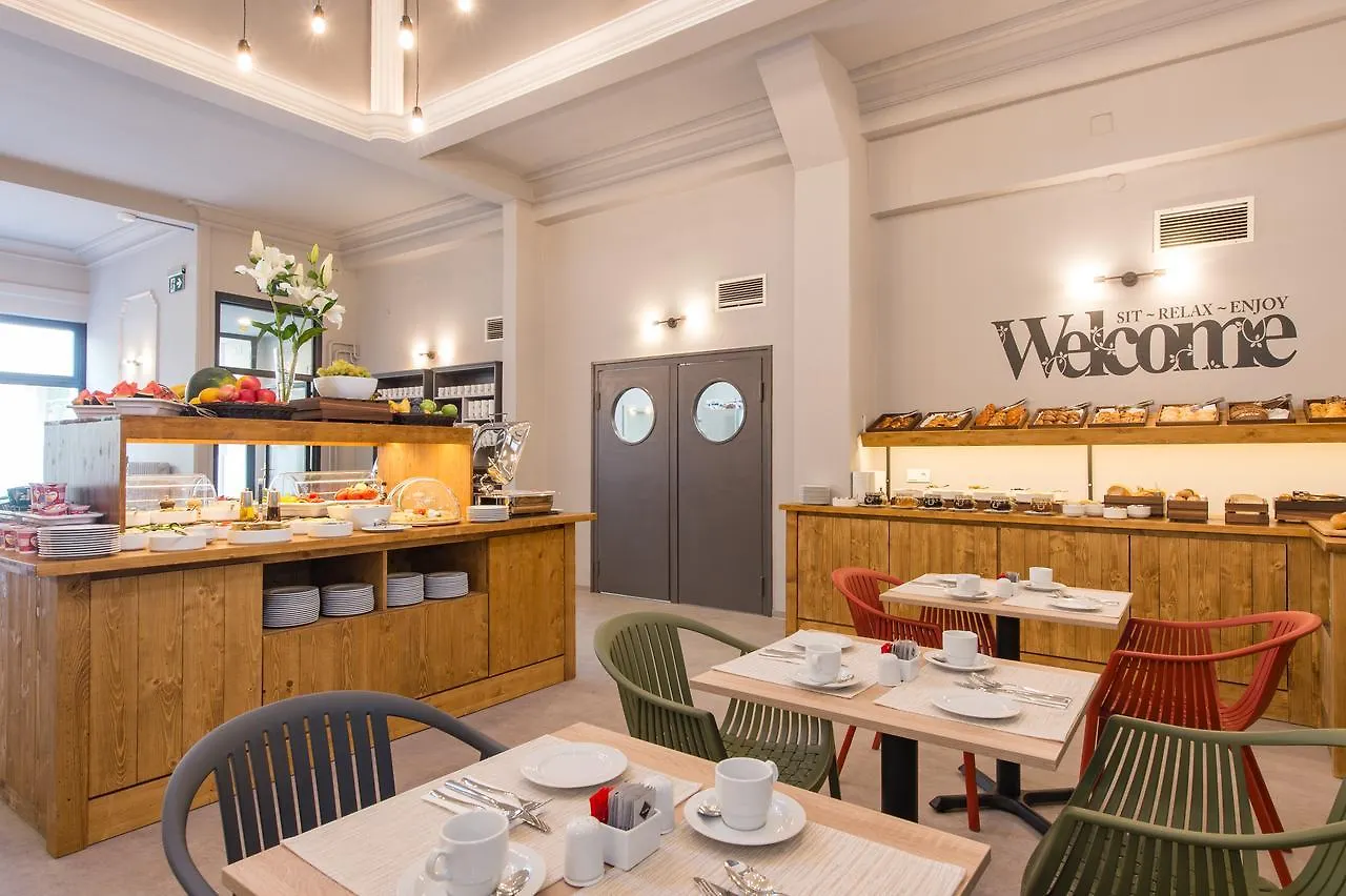 בודפשט Three Corners Hotel Anna